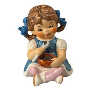 Goebel Charlot Byj Sitting Baby Girl Eating Ceramic Figurine 3.5"